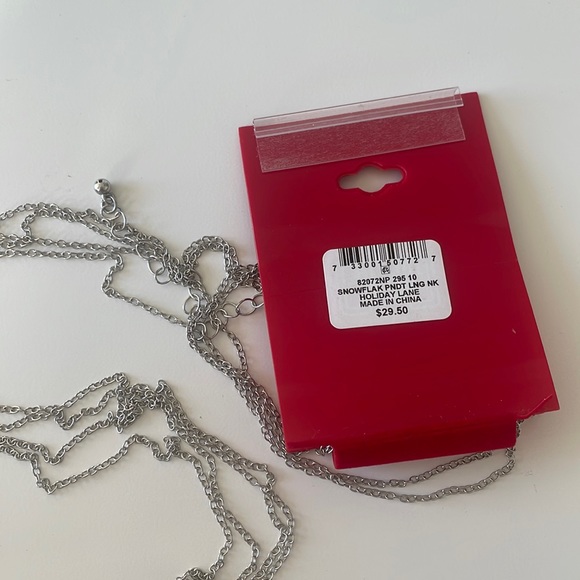 Macys Silver Tone Crystal Snowflake 36” Pendant Necklace - Picture 5 of 8